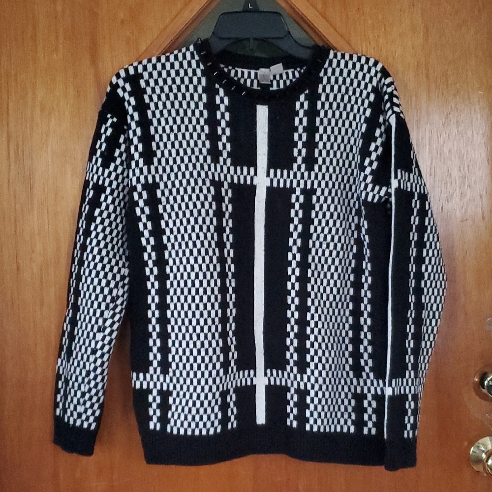 Forever 21 Century 21 Exclusive Black A D White Checkered Long Sleeve Top